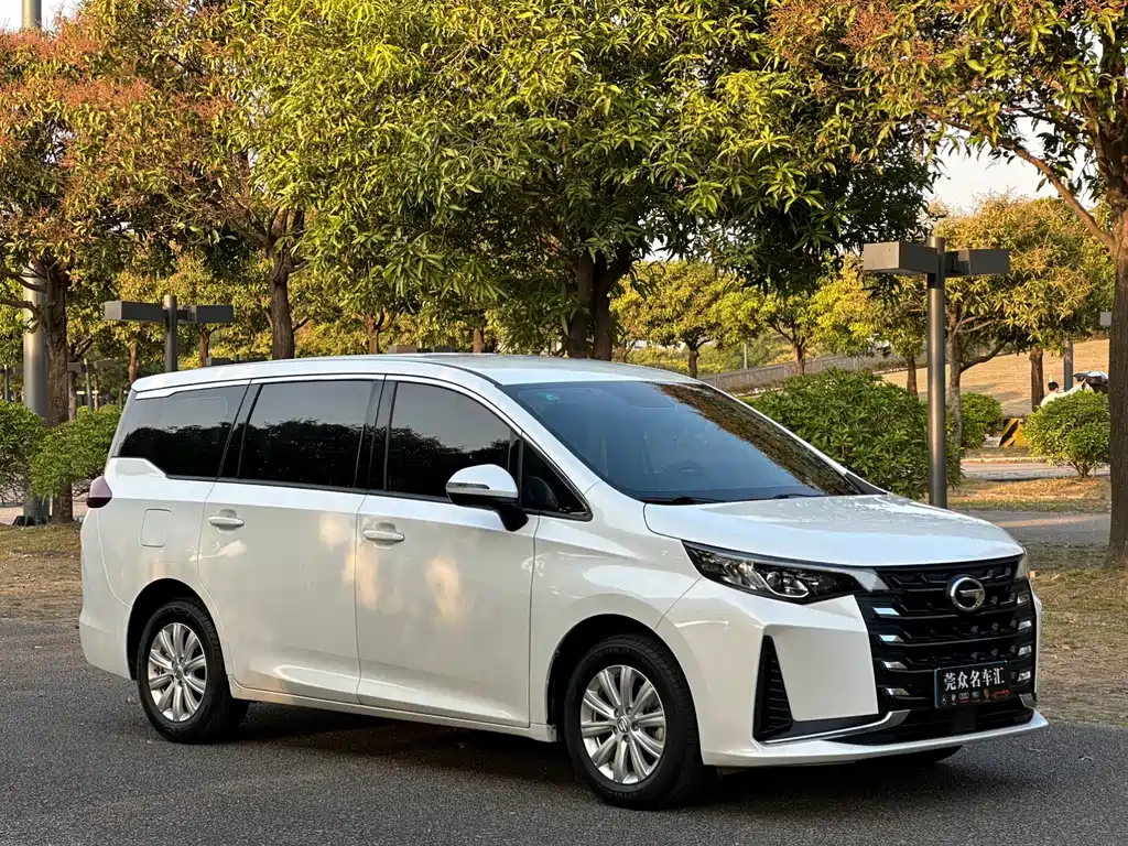 GAC Motor Trumpchi M6 2023 — фото 3