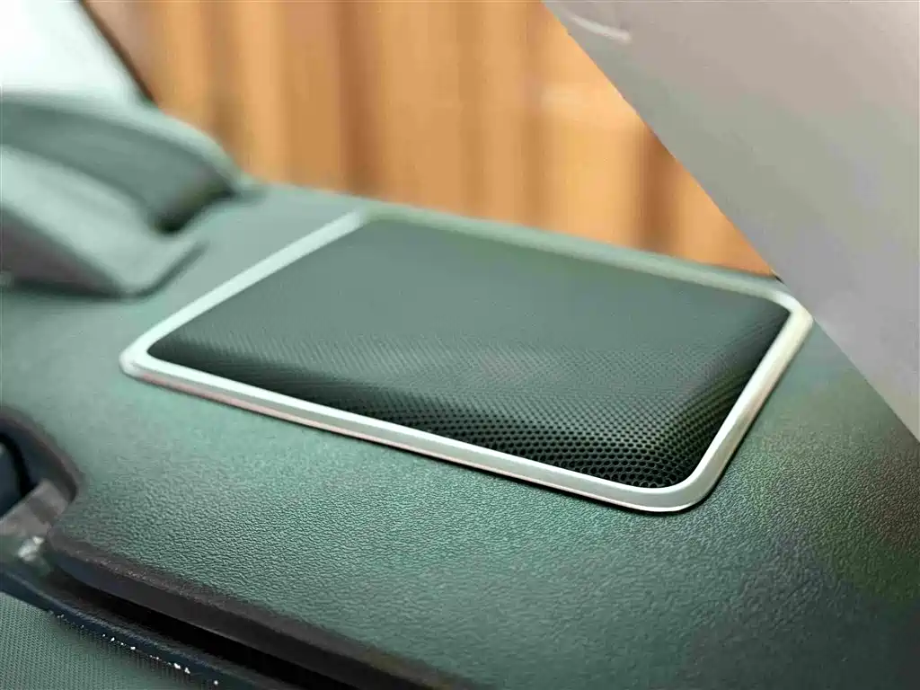 Land Rover Sport 2016 — фото 17