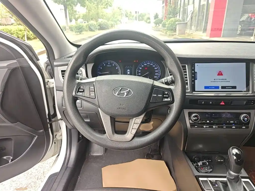Hyundai Mistra 2016 — фото 11