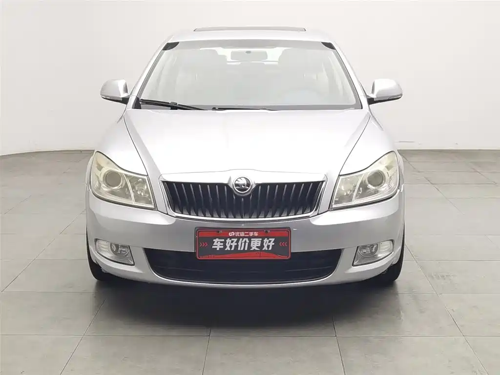 Skoda Octavia 2015 — фото 3