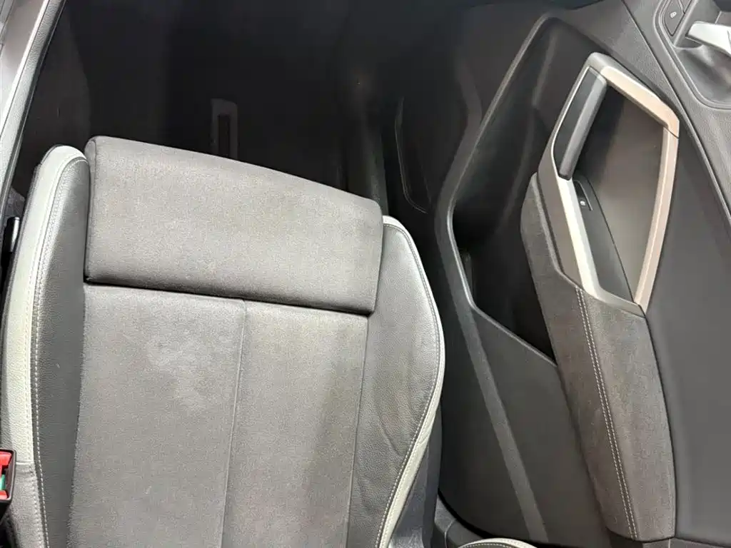 Audi Q3 2023 — фото 13