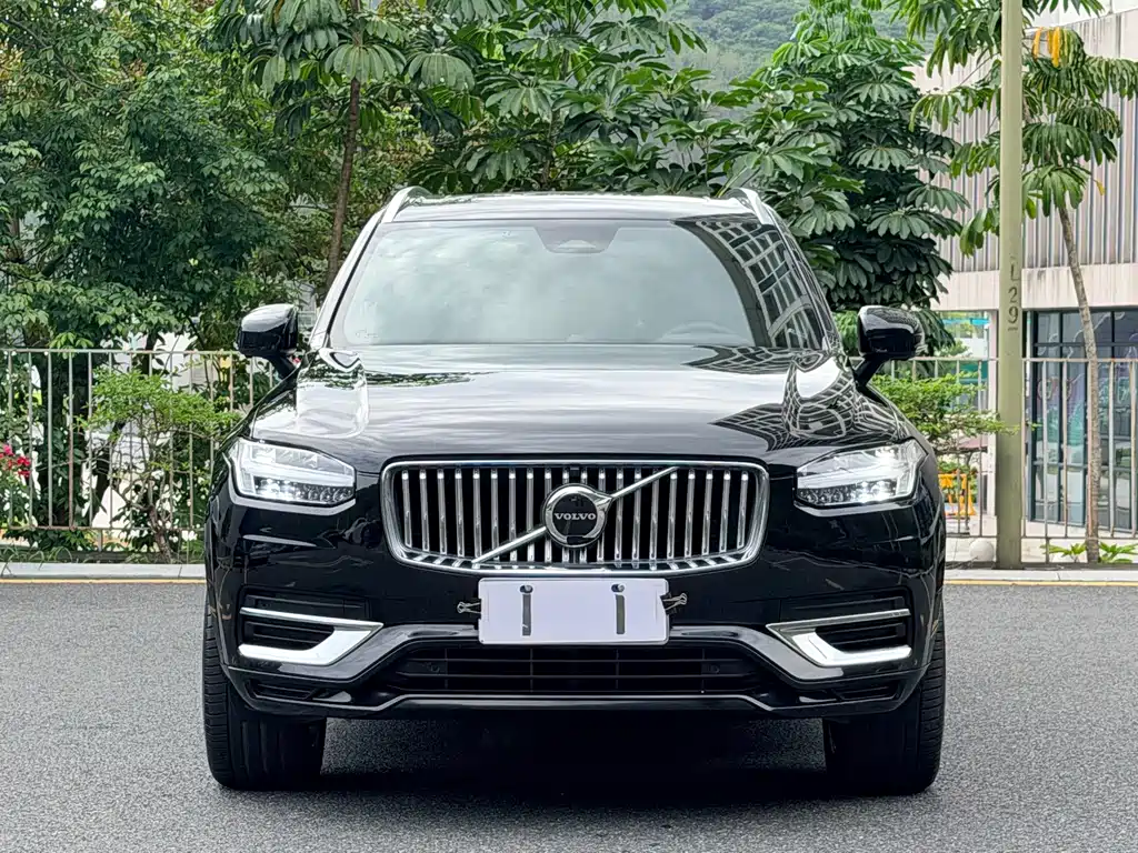 Volvo XC90 2023 — фото 2