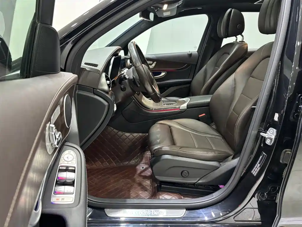 Mercedes-Benz GLC 2020 — фото 10