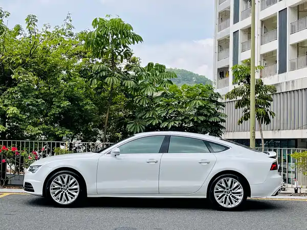 Audi A7 2013