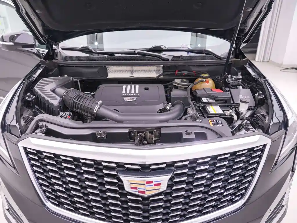 Cadillac XT5 2021 — фото 23