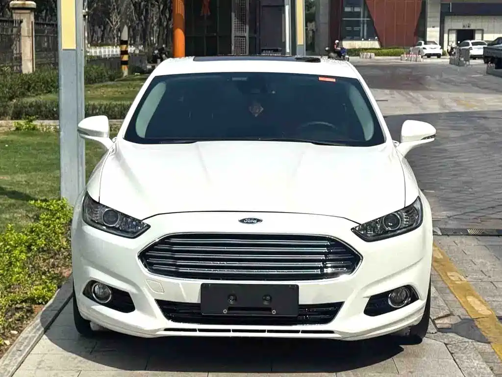 Ford Mondeo 2016 — фото 2