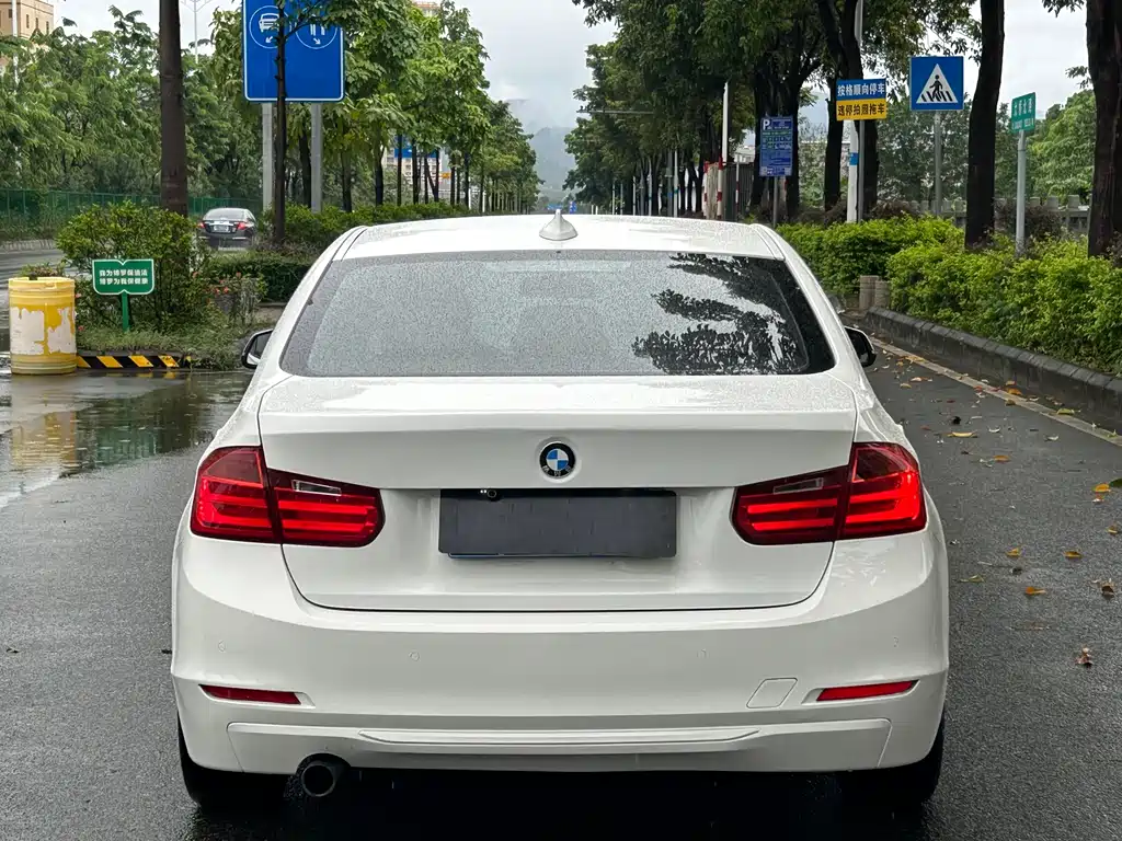 BMW 3 Series 2013 — фото 9