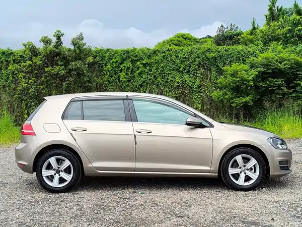 Volkswagen Golf 2016
