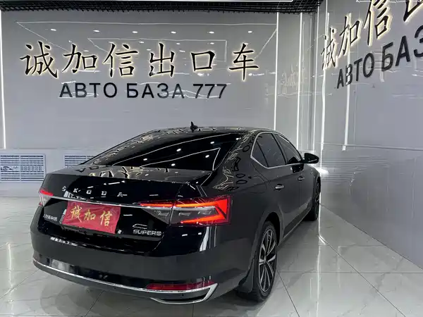 Skoda Superb 2022