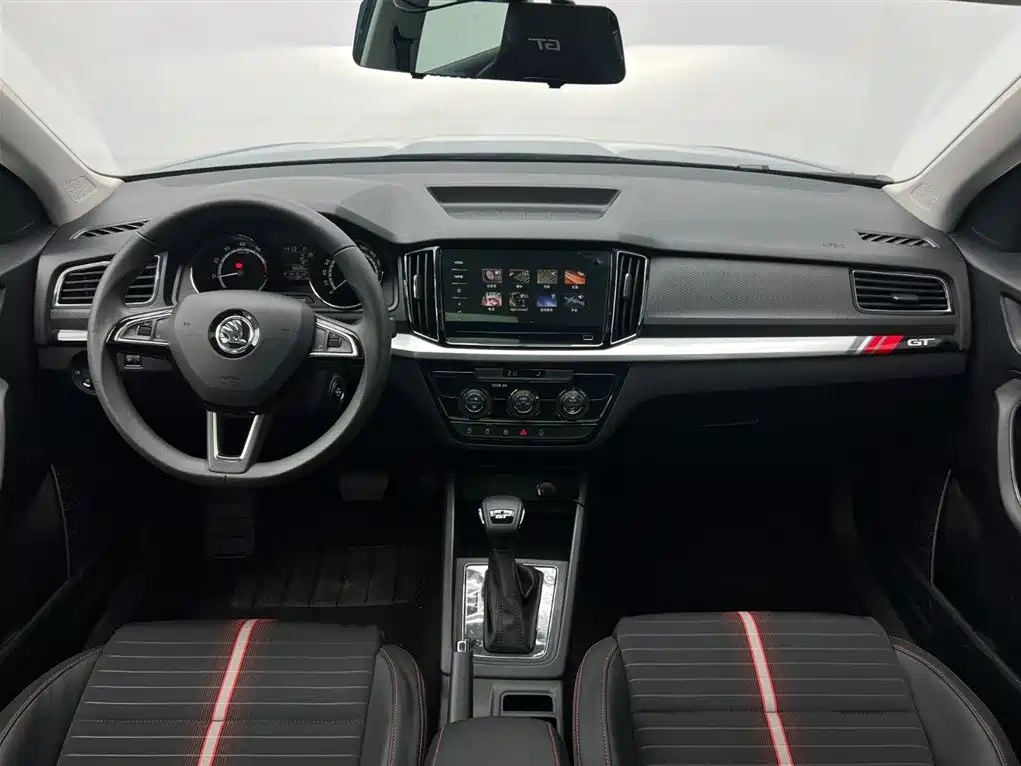 Skoda Kamiq 2020 — фото 16