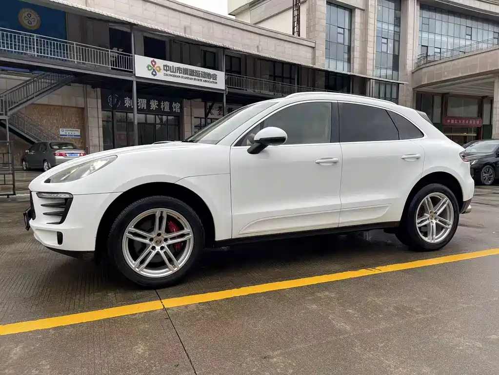 Porsche Macan 2015 — фото 3