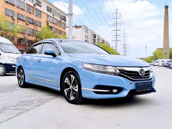 Honda Spirior 2015