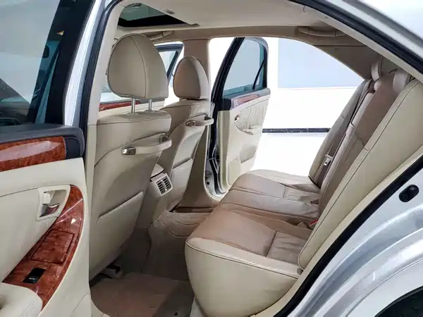 Toyota Crown 2009