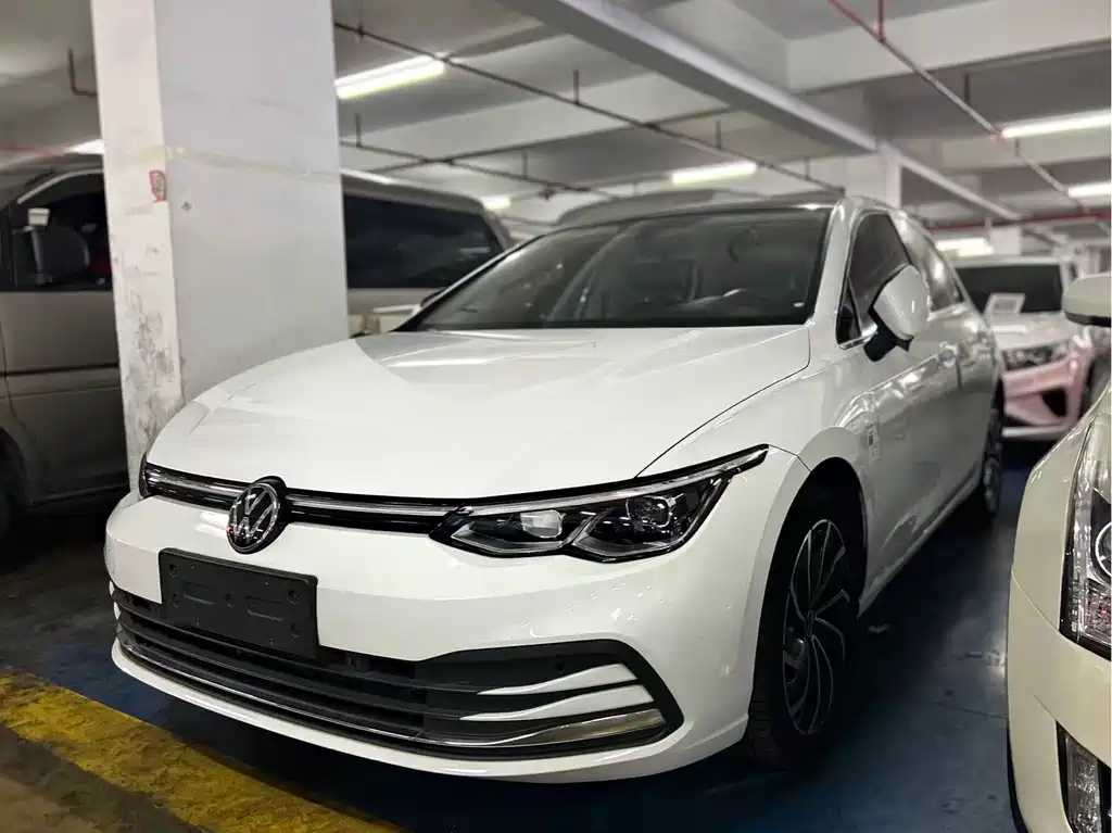 Volkswagen Golf 2022