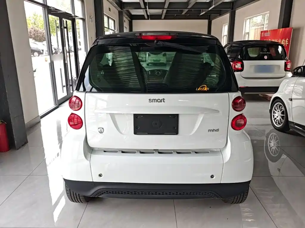 smart fortwo 2015 — фото 6