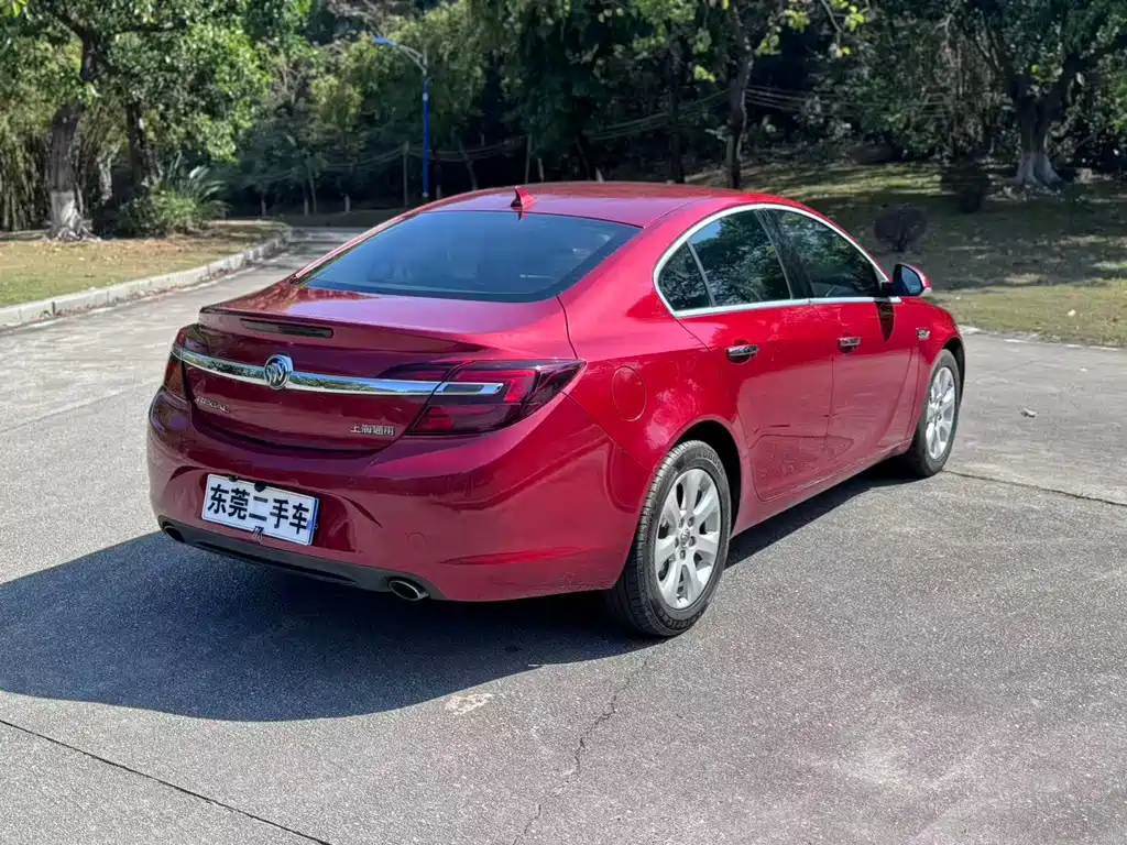 Buick Regal 2015 — фото 13