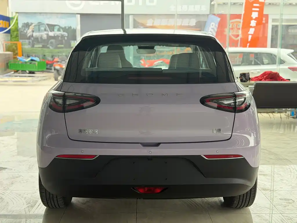 Geely Galaxy Starwish 2025 — фото 14