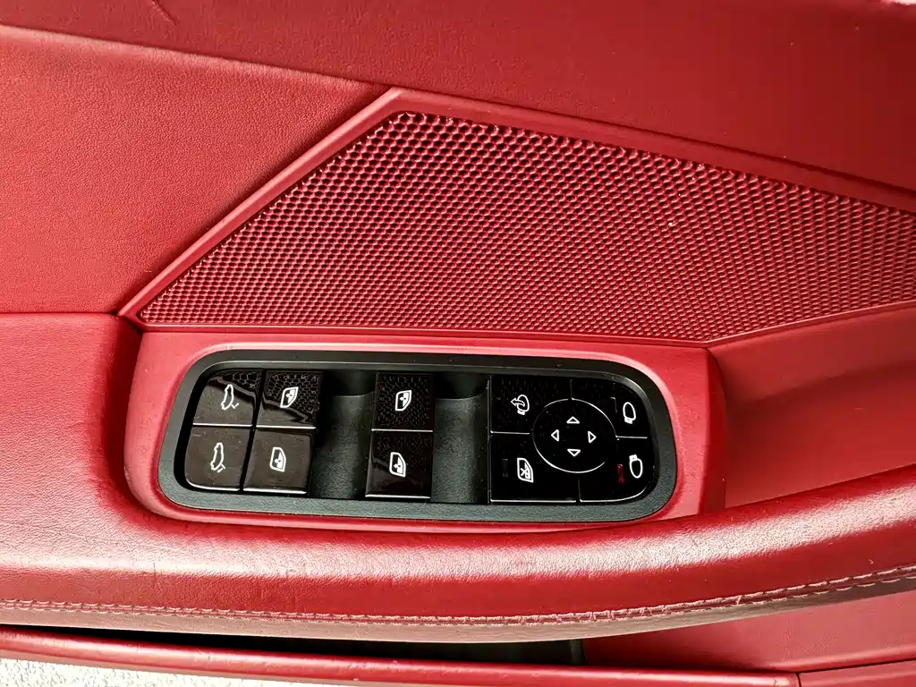 Porsche Panamera 2021 — фото 19