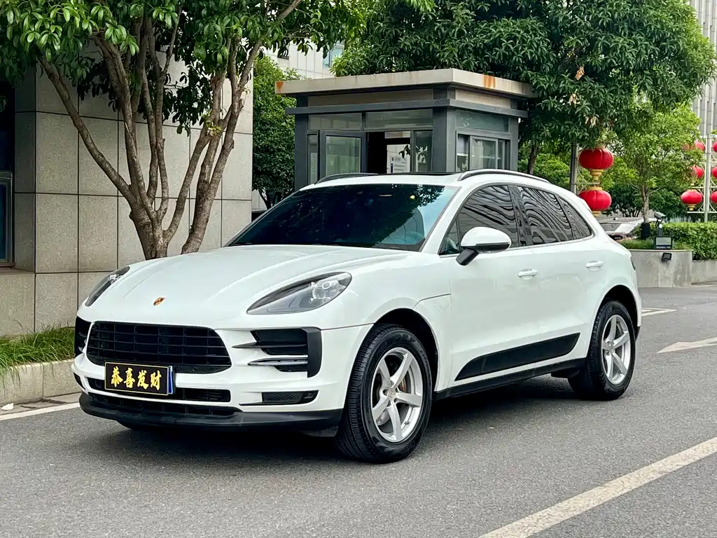 Porsche Macan 2020 — фото 2
