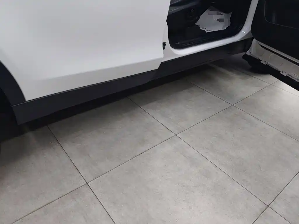 Land Rover Discovery Sport 2018 — фото 19