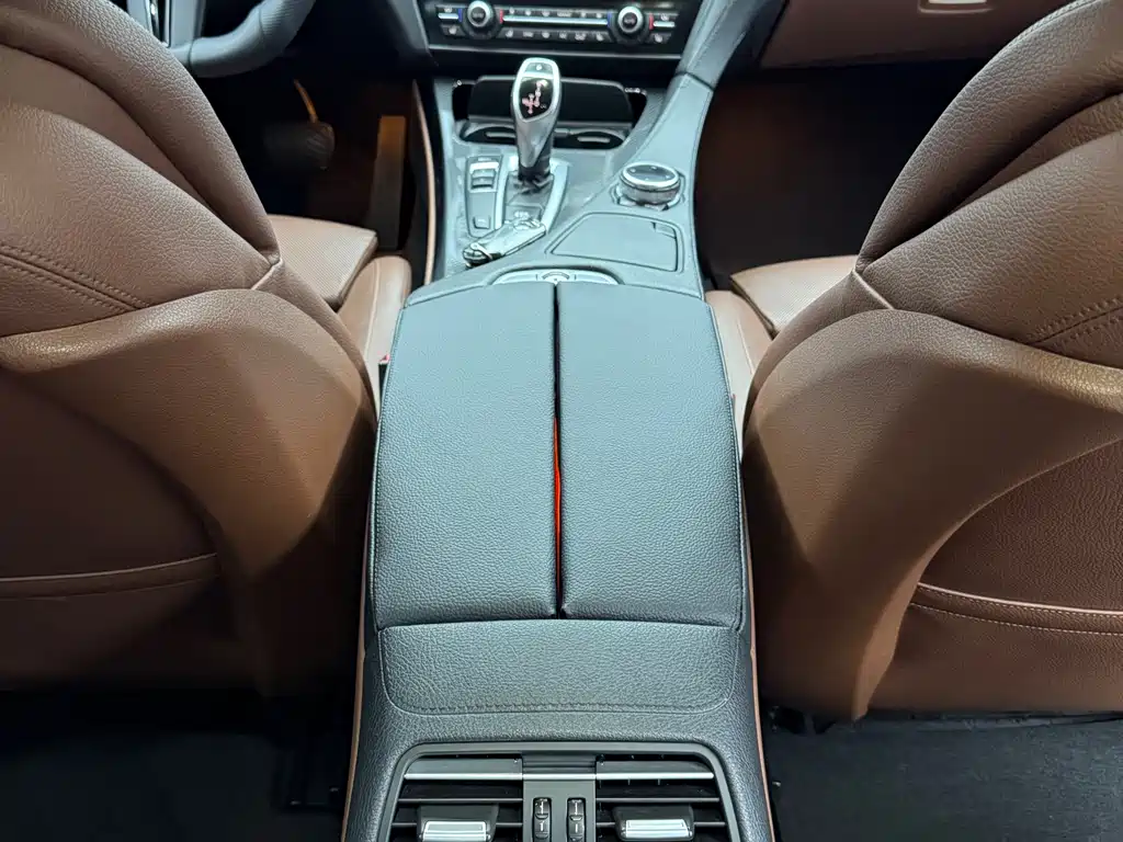 BMW 6 Series 2016 — фото 18