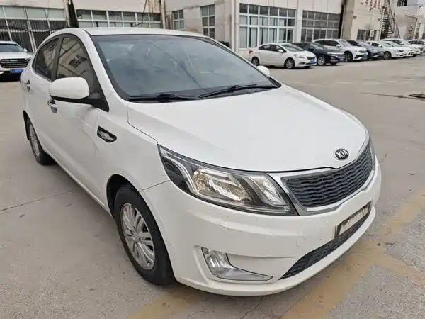 Kia K2 2012
