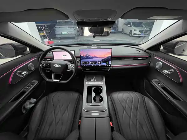 Chery Fengyun A8L 2025