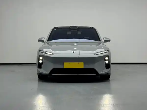 NIO ET5 2025