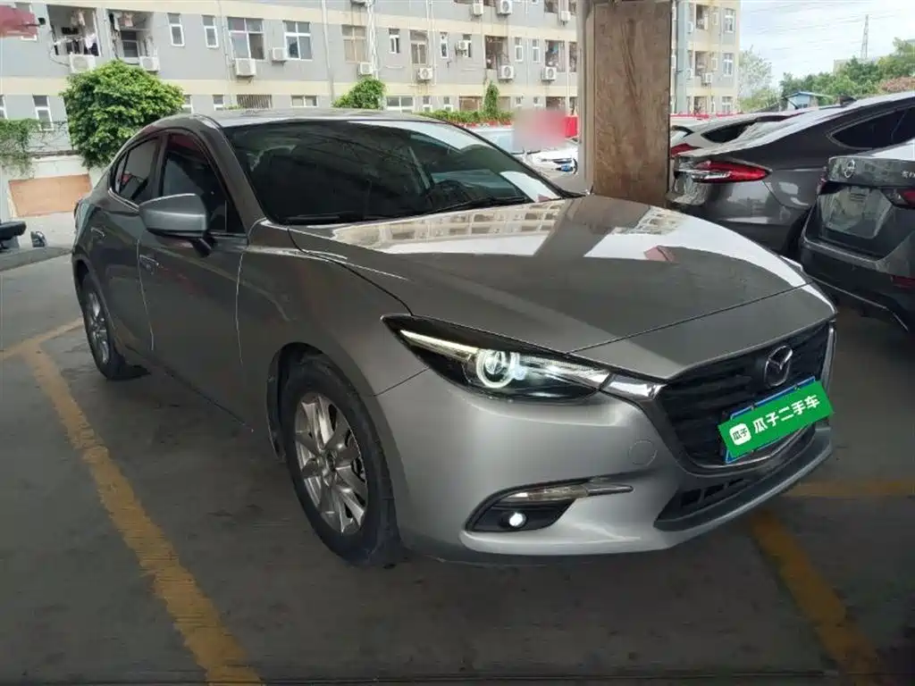 Mazda 3 Axela 2019 — фото 4