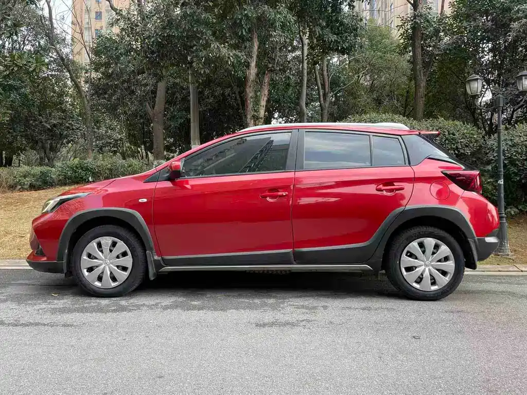 Toyota Yaris L 2020 — фото 4