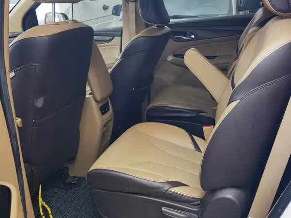 Baojun 730 2018