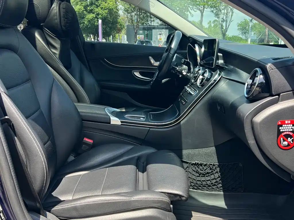 Mercedes-Benz C-Class 2019 — фото 9