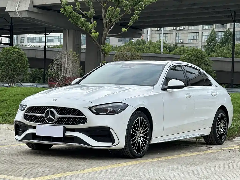Mercedes-Benz C-Class 2023
