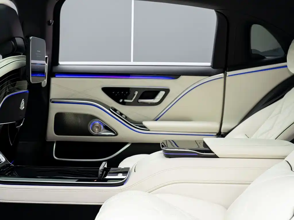 Mercedes-Benz Maybach S-Class 2024 — фото 18