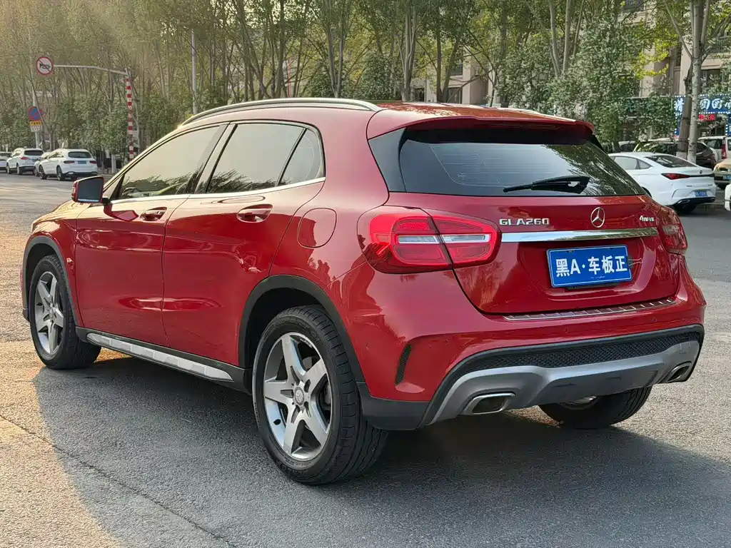 Mercedes-Benz GLA 2015 — фото 9