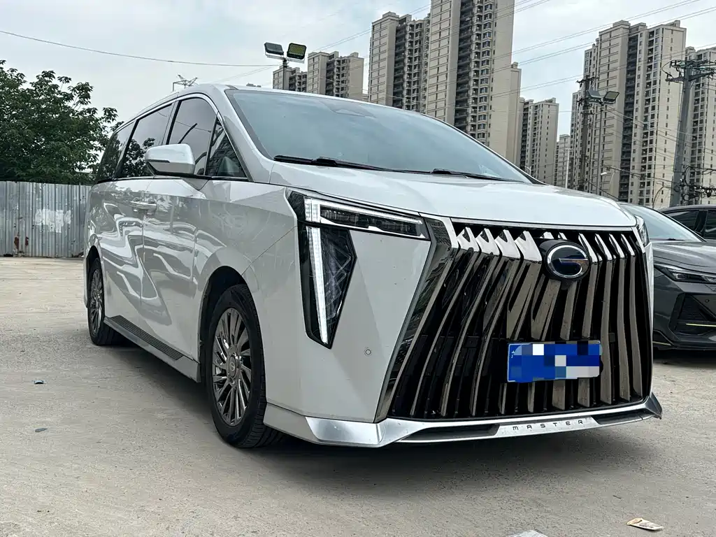 GAC Motor Trumpchi M8 2022 — фото 3