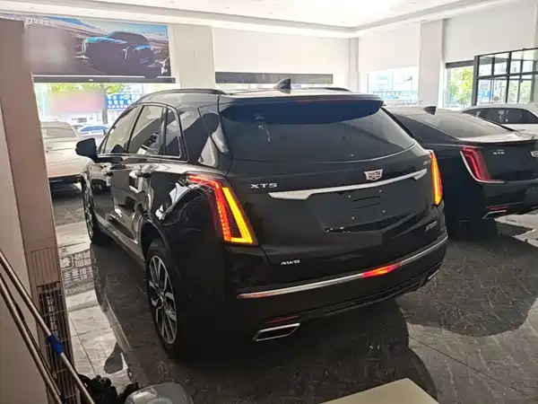 Cadillac XT5 2023