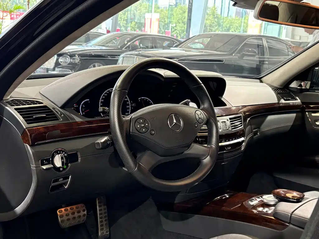 Mercedes-Benz S-Class AMG 2012 — фото 8