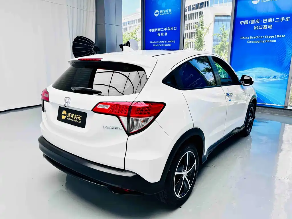 Honda Vezel 2022 — фото 7