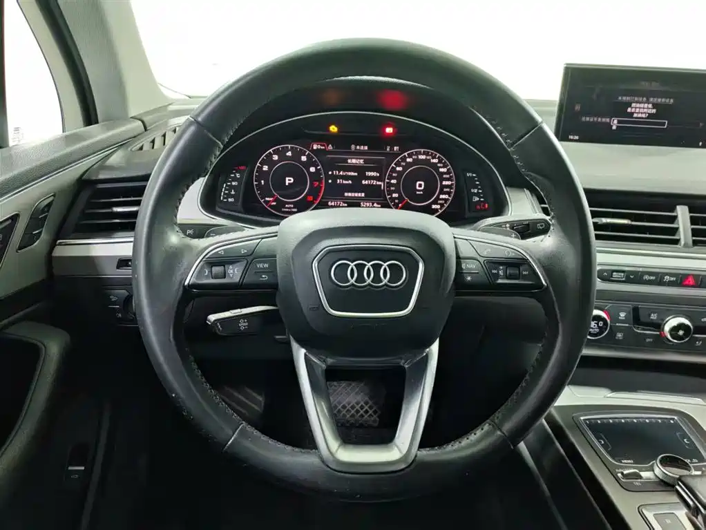 Audi Q7 2019 — фото 11