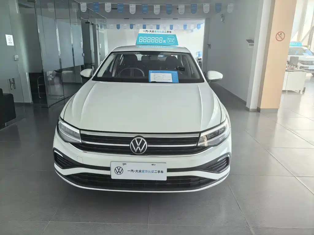 Volkswagen Bora 2024