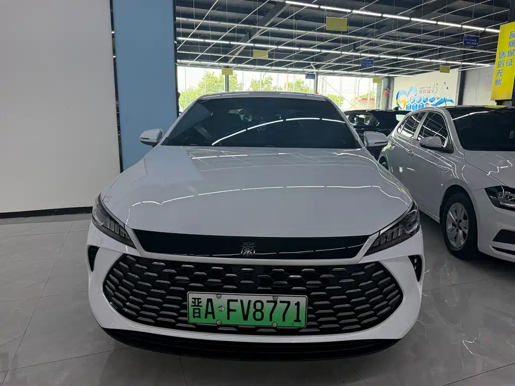 BYD Qin PLUS 2025 — фото 2