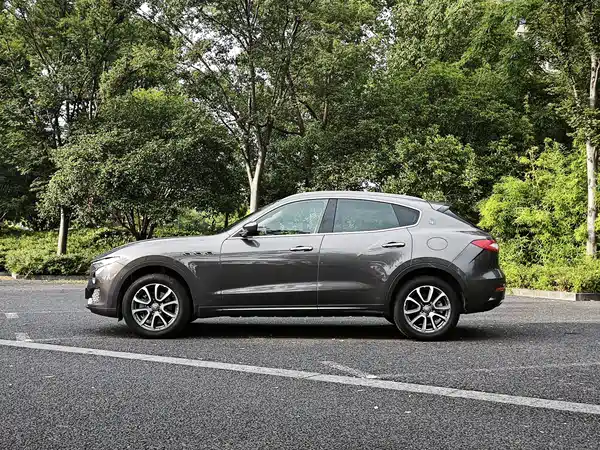 Maserati Levante 2017