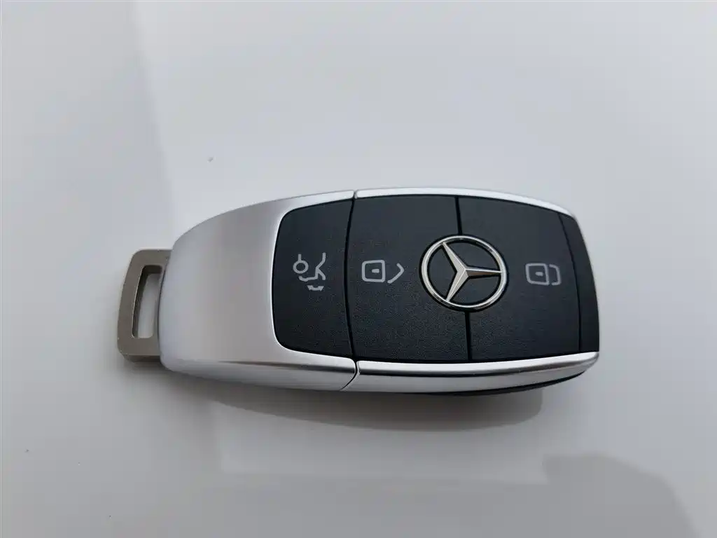 Mercedes-Benz A-Class 2023 — фото 19