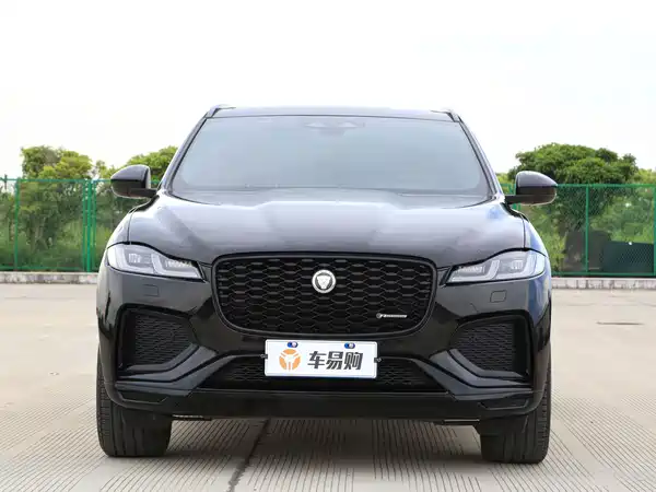 Jaguar F-PACE 2024