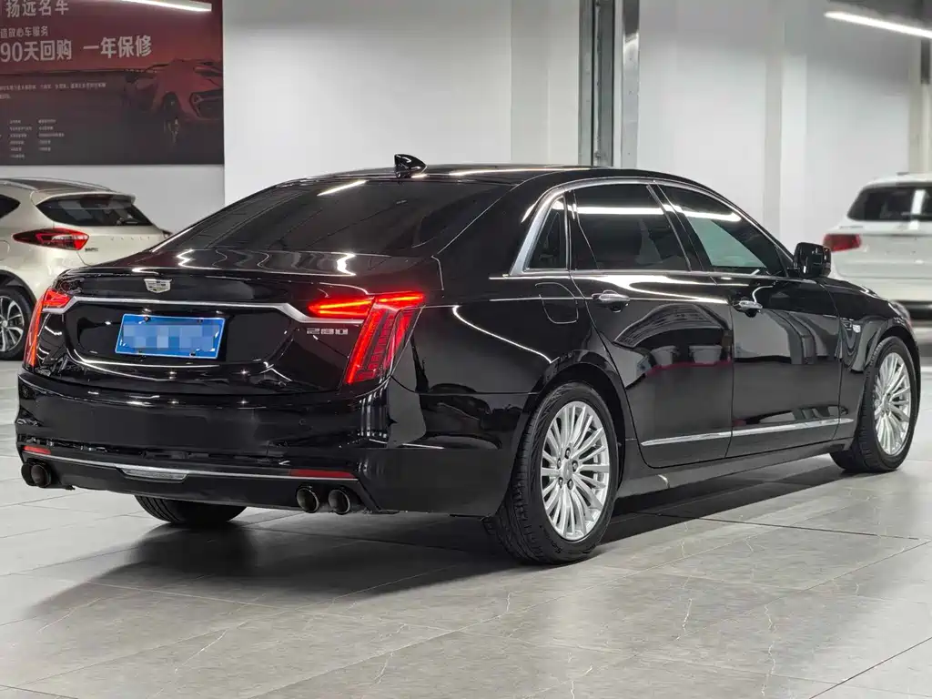 Cadillac CT6 2021 — фото 16