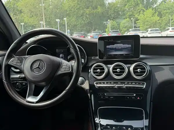 Mercedes-Benz GLC 2018