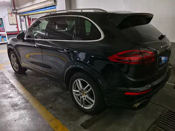 Porsche Cayenne 2017
