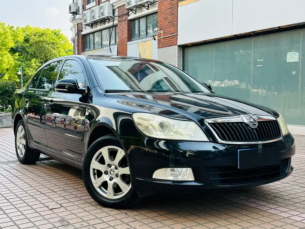 Skoda Octavia 2014 — фото 3