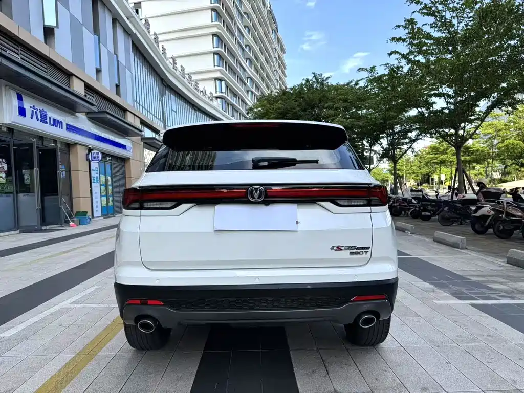 Changan CS35PLUS 2022 — фото 7